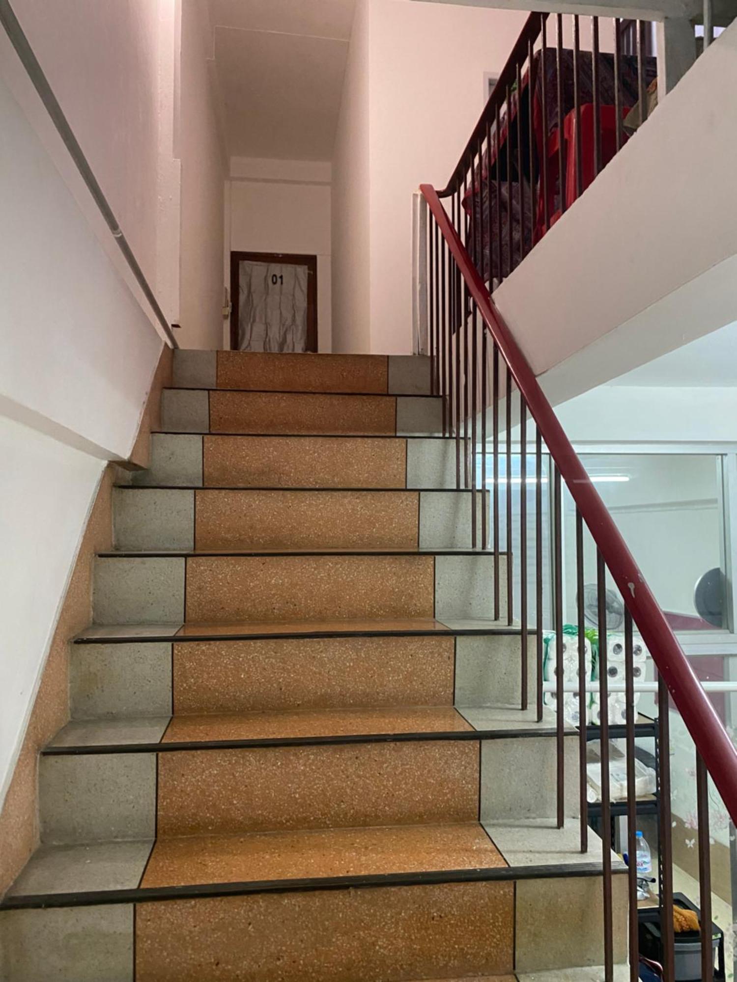 Sleep Break Hostel Sathon Банкок Екстериор снимка